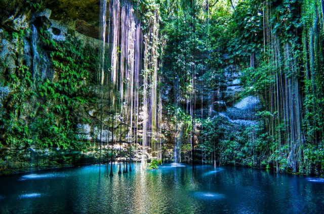 cenote-ik-kil-yucatan
